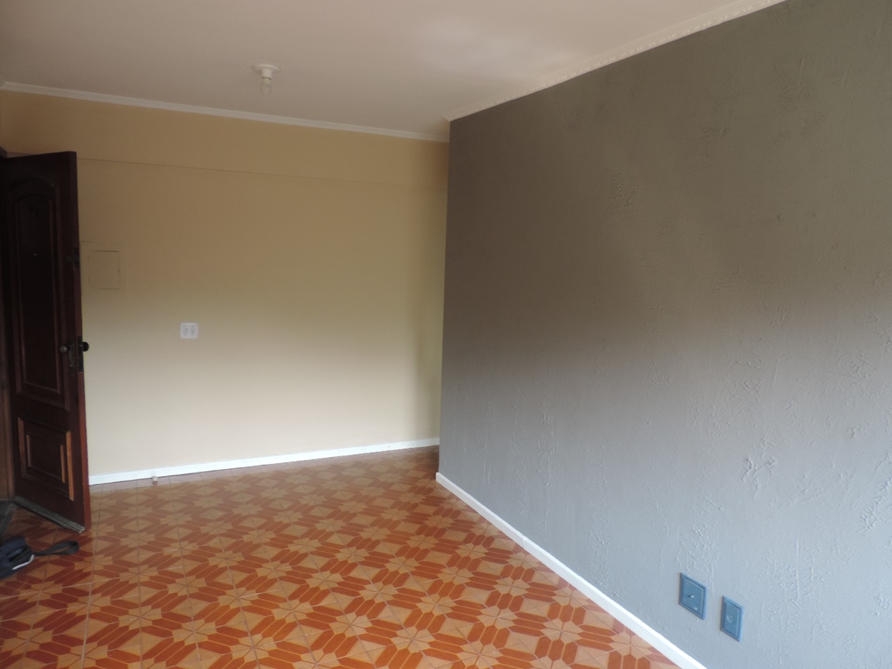 Apartamento à venda com 2 quartos, 57m² - Foto 3