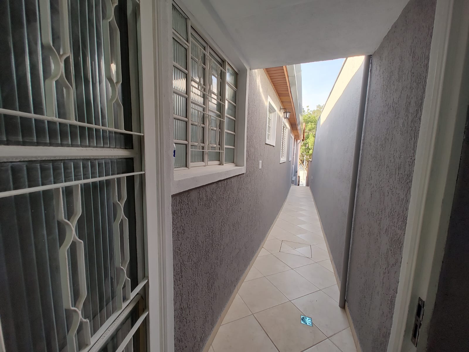 Casa à venda com 2 quartos, 200m² - Foto 30