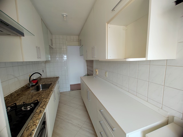 Apartamento à venda com 3 quartos, 64m² - Foto 18