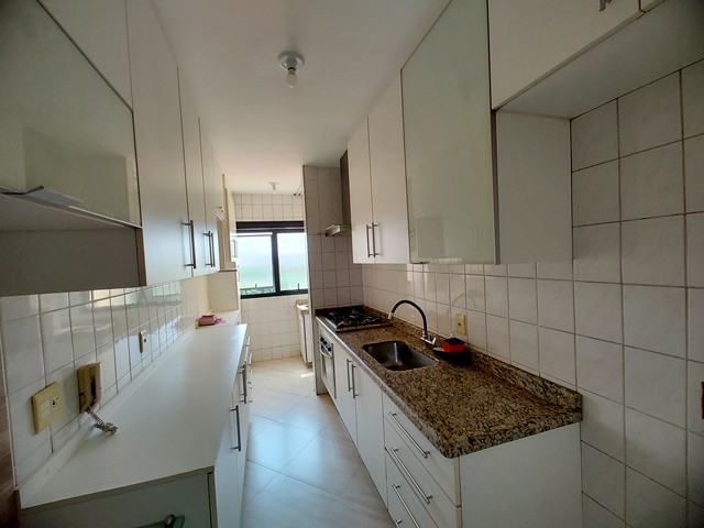 Apartamento à venda com 3 quartos, 64m² - Foto 13