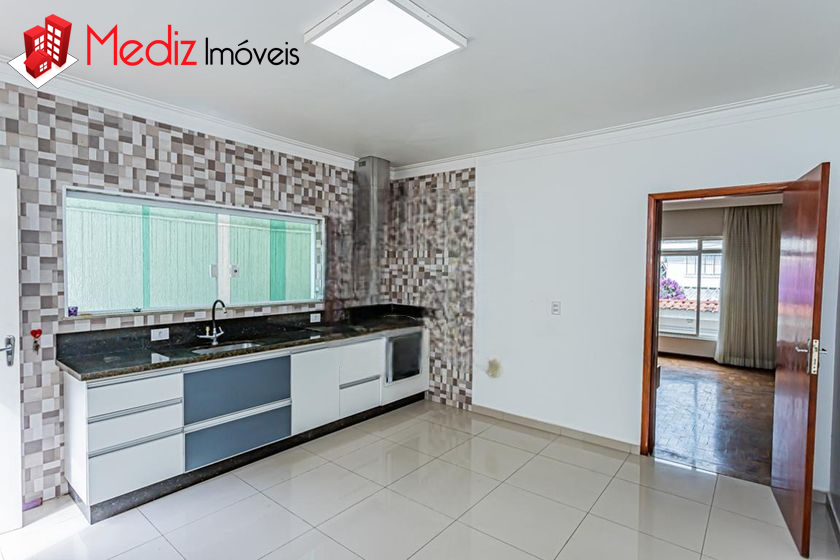 Sobrado à venda com 2 quartos, 180m² - Foto 19