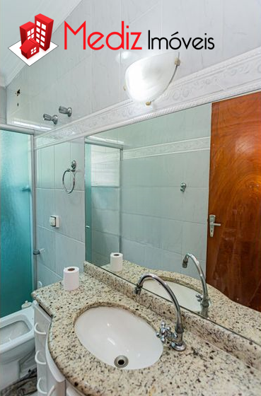 Sobrado à venda com 2 quartos, 180m² - Foto 2