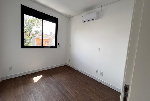 Sobrado à venda com 3 quartos, 180m² - Foto 13