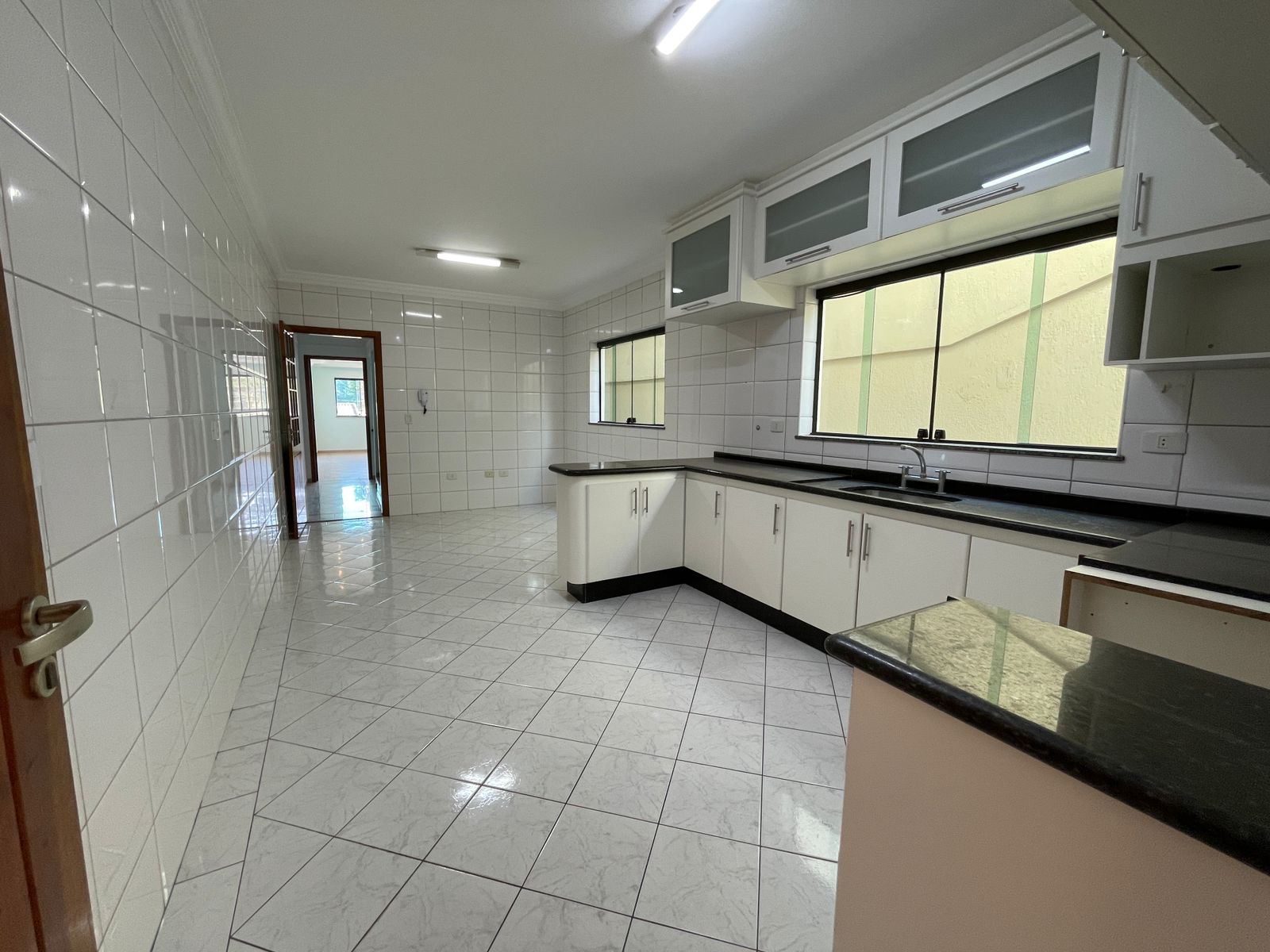 Sobrado à venda com 3 quartos, 185m² - Foto 8