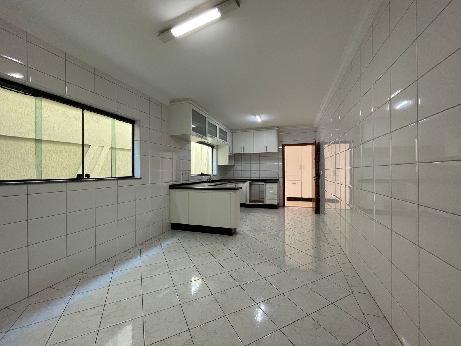 Sobrado à venda com 3 quartos, 185m² - Foto 5