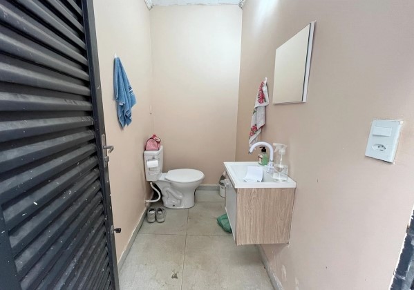 Sobrado à venda com 3 quartos, 200m² - Foto 30