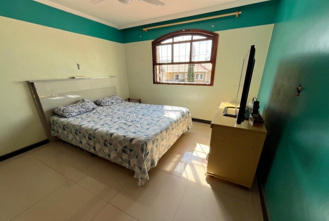 Sobrado à venda com 3 quartos, 200m² - Foto 17