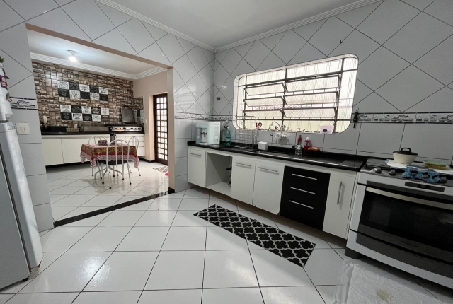 Sobrado à venda com 3 quartos, 200m² - Foto 16