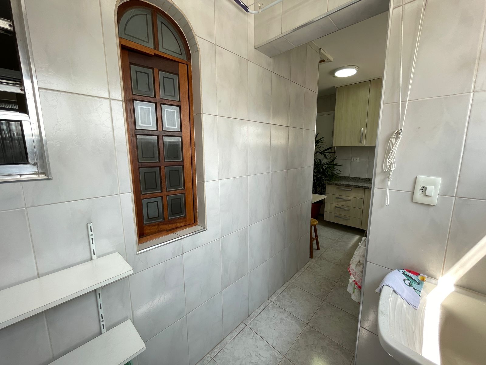 Apartamento à venda com 2 quartos, 68m² - Foto 11