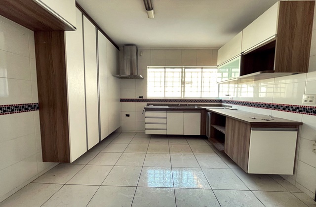 Sobrado à venda com 3 quartos, 170m² - Foto 7