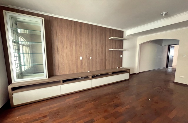 Sobrado à venda com 3 quartos, 170m² - Foto 1