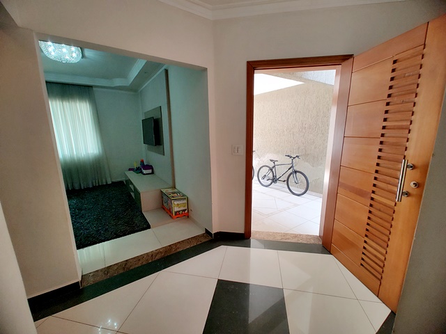 Sobrado à venda com 4 quartos, 190m² - Foto 9