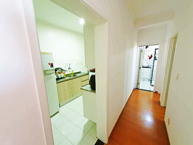 Apartamento à venda com 2 quartos, 76m² - Foto 3