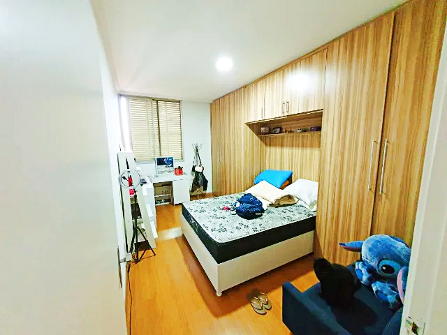 Apartamento à venda com 2 quartos, 76m² - Foto 6