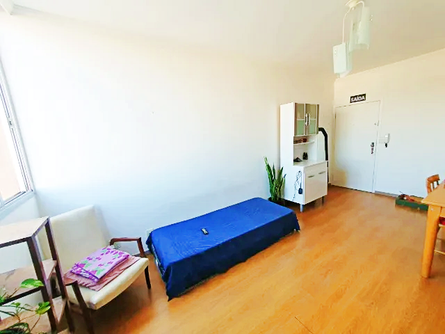 Apartamento à venda com 2 quartos, 76m² - Foto 2