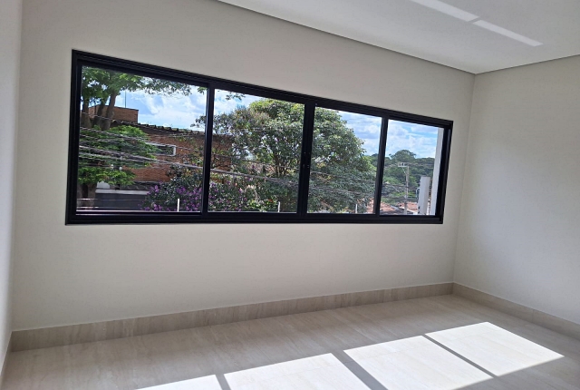 Sobrado à venda com 3 quartos, 210m² - Foto 2