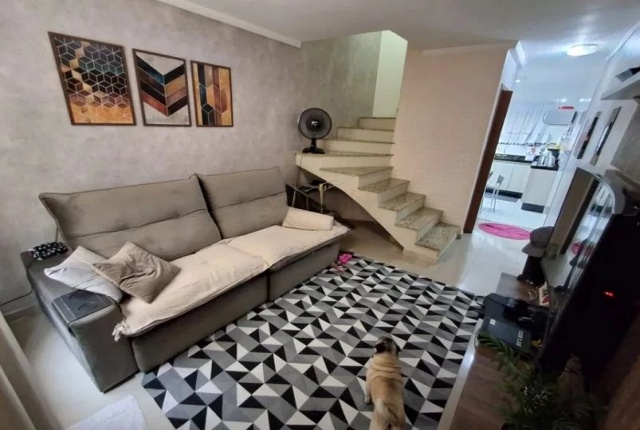 Sobrado à venda com 2 quartos, 64m² - Foto 1