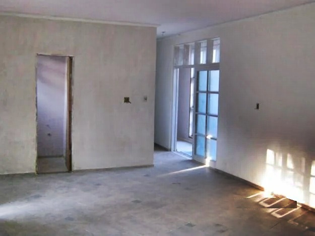 Sobrado à venda com 3 quartos, 420m² - Foto 2