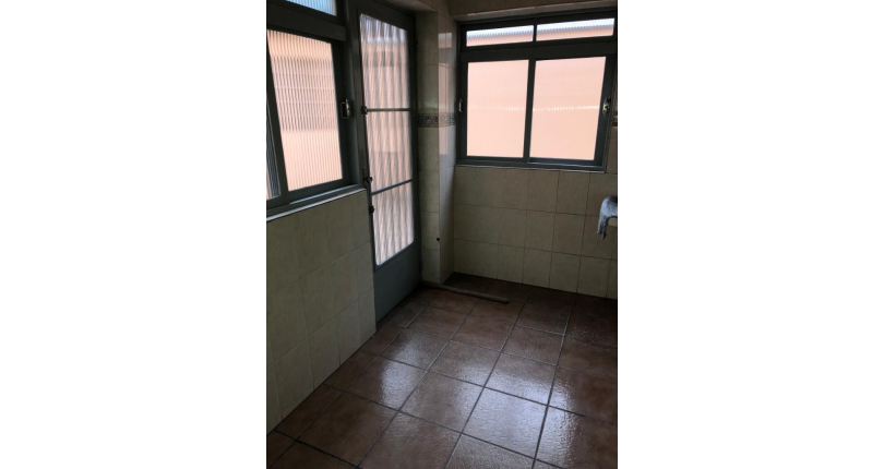 Sobrado à venda Rua Joaquim Oliveira Freitas, Vila Mangalot - Imóveis à Venda