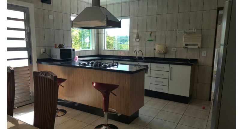 Sobrado à venda Rua Adolfo Laurenti, Jardim Líbano - Imóveis à Venda