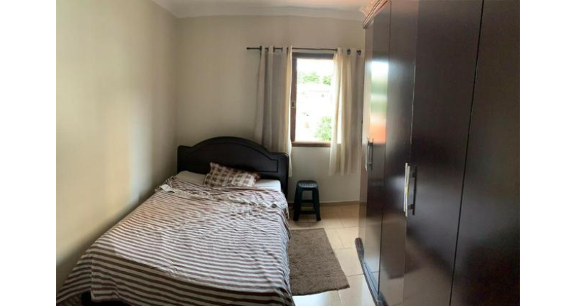 Sobrado à venda Rua Antônio Félix Pacheco, Parque Maria Domitila - Imóveis à Venda