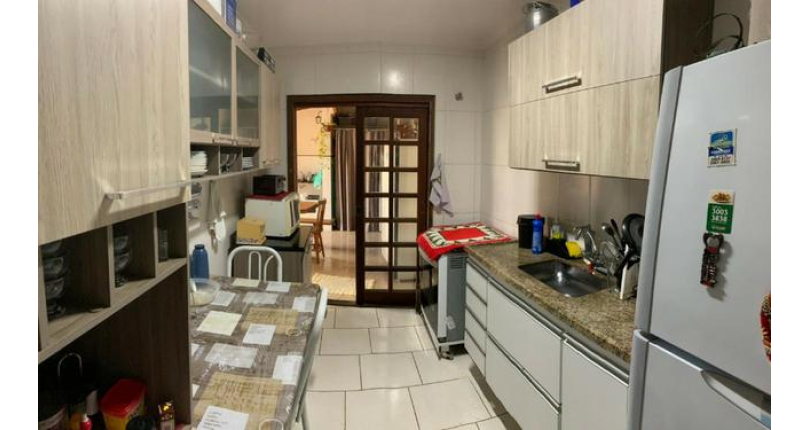 Sobrado à venda Rua Antônio Félix Pacheco, Parque Maria Domitila - Imóveis à Venda