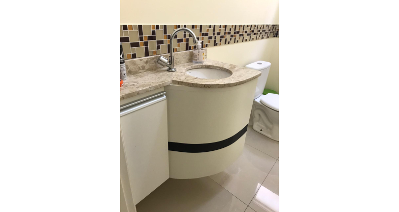 Sobrado à venda Rua Garça, Ayrosa - Imóveis à Venda