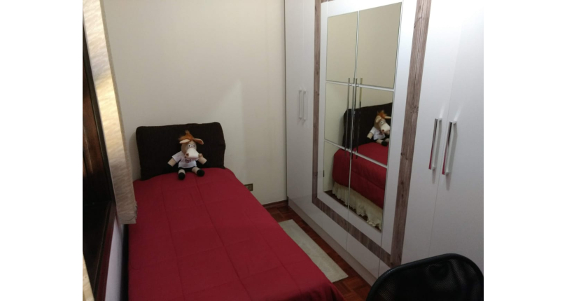 Sobrado à venda Rua Físico Lawrence, Vila Santa Edwiges - Imóveis à Venda