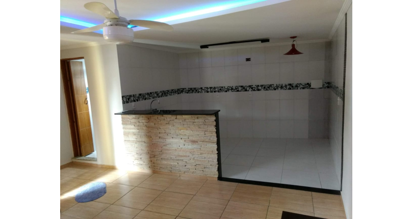 Sobrado à venda Rua Físico Lawrence, Vila Santa Edwiges - Imóveis à Venda