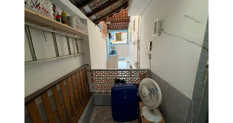 Sobrado à venda Rua Adolfo de Souza Carneiro, Parque Maria Domitila - Imóveis à Venda