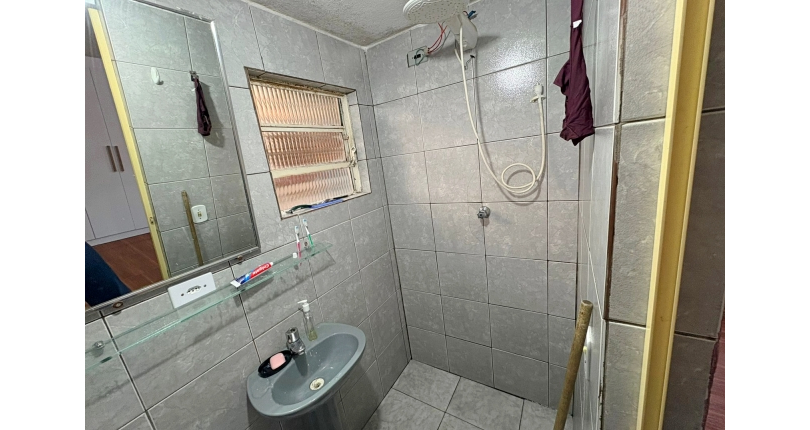 Sobrado à venda Rua Adolfo de Souza Carneiro, Parque Maria Domitila - Imóveis à Venda