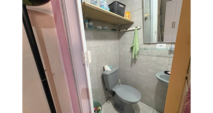 Sobrado à venda Rua Adolfo de Souza Carneiro, Parque Maria Domitila - Imóveis à Venda