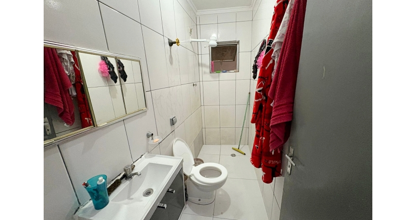 Sobrado à venda Rua Adolfo de Souza Carneiro, Parque Maria Domitila - Imóveis à Venda