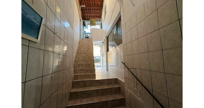 Sobrado à venda Rua Adolfo de Souza Carneiro, Parque Maria Domitila - Imóveis à Venda