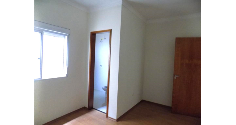 Sobrado à venda Rua José Benedito Mari, 71, Vila Palmeiras - Imóveis à Venda