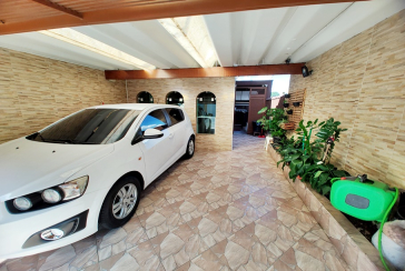 Sobrado à venda no Jardim Felicidade na Rua Manuel Furtado 