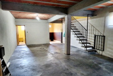 Sobrado à venda no Jardim Felicidade na Rua Manuel Furtado 