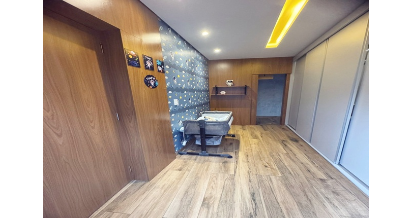 Sobrado à venda Rua Eusébio da Silva, Parque Maria Domitila - Imóveis à Venda