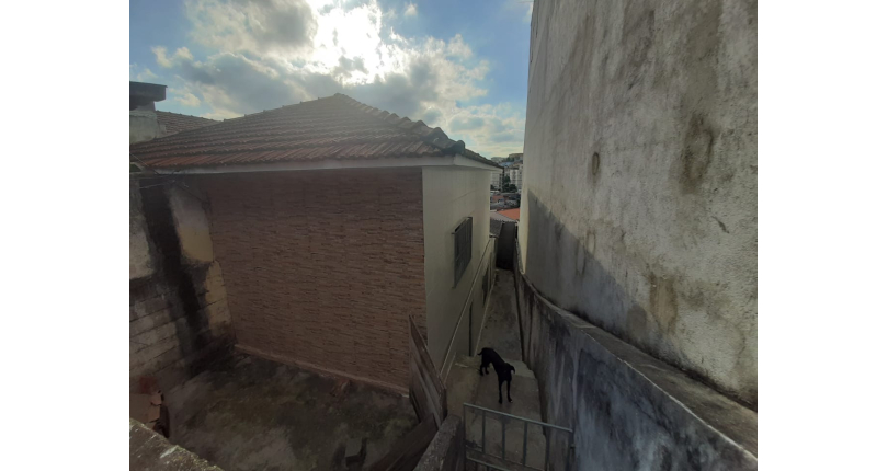 Casa à venda Rua Joaquim Oliveira Freitas, Vila Mangalot - Imóveis à Venda