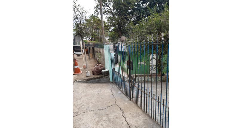 Casa à venda Rua José Santos de Oliveira, Jardim Mangalot - Imóveis à Venda