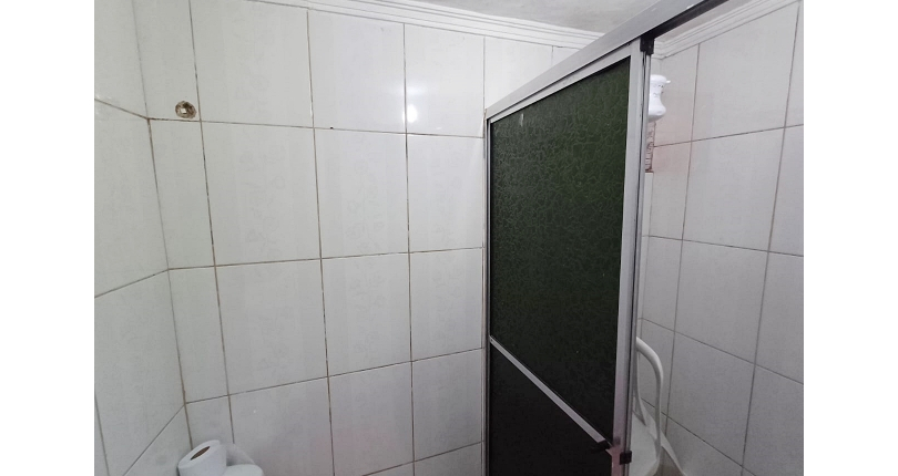 Casa à venda Rua Doutor Valentim de Queirós, Jardim Regina - Imóveis à Venda