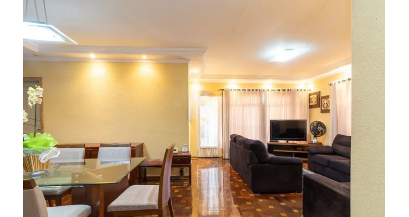 Casa à venda Rua Jacob Bunel, Jardim Santa Mônica - Imóveis à Venda