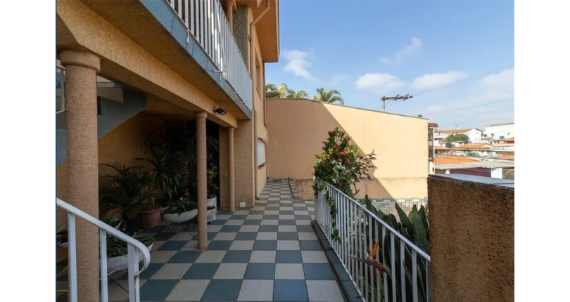 Casa à venda Rua Jacob Bunel, Jardim Santa Mônica - Imóveis à Venda