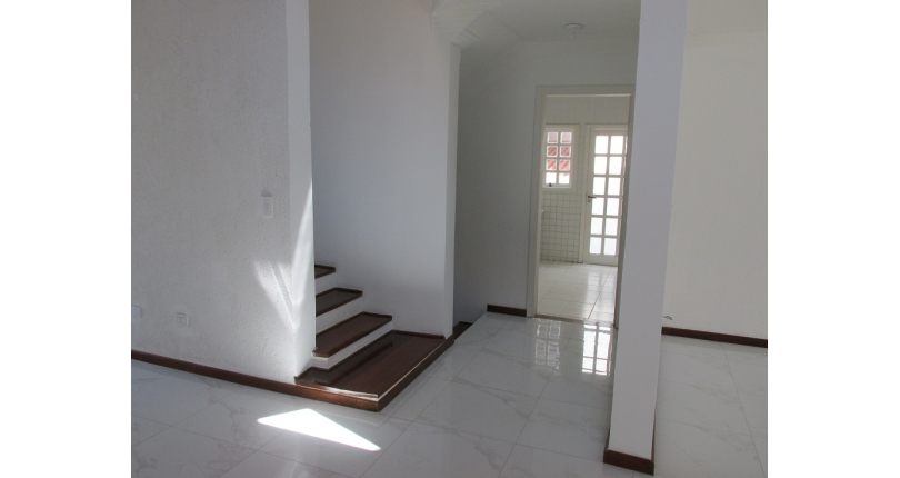 Sobrado à venda Alameda Jaú, 01, Alphaville - Imóveis à Venda