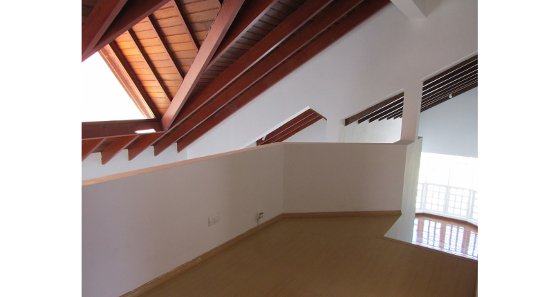 Sobrado à venda Alameda Jaú, 01, Alphaville - Imóveis à Venda