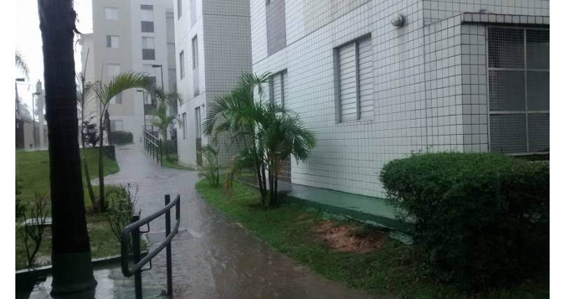 Apartamento à venda Rua Jairo de Almeida Machado, 60, Jaraguá - Imóveis à Venda