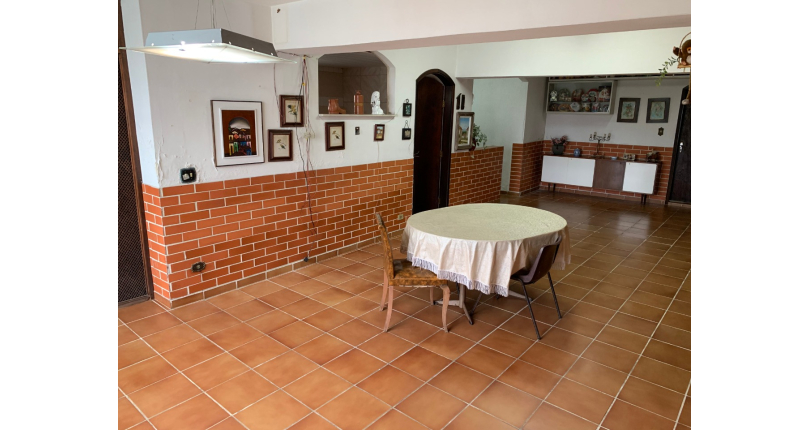 Sobrado à venda Rua Catão, Vila Romana - Imóveis à Venda