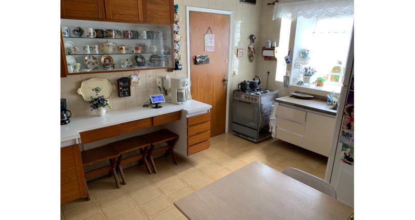 Sobrado à venda Rua Catão, Vila Romana - Imóveis à Venda