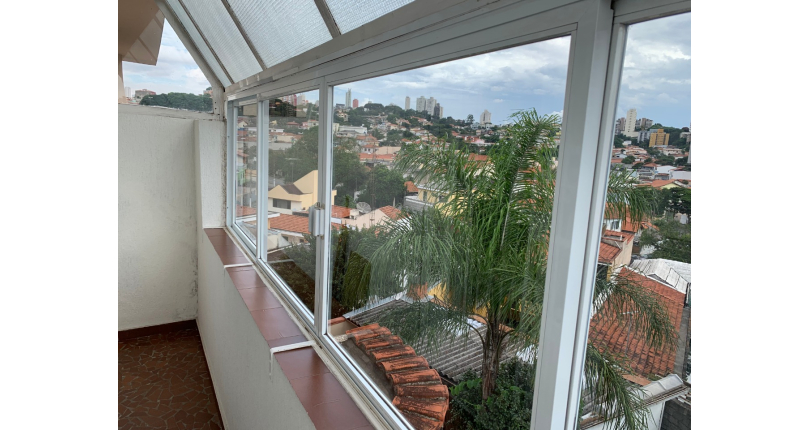 Sobrado à venda Rua Catão, Vila Romana - Imóveis à Venda