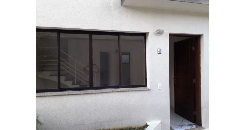 Sobrado à venda Rua União Federativa, 44, City Recanto Anastácio - Imóveis à Venda